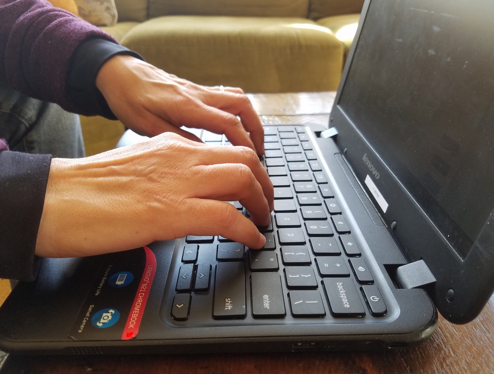 Де знайти нові деталі для ноутбука?