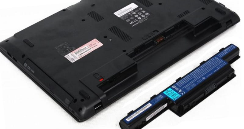 Батарея и ноутбук