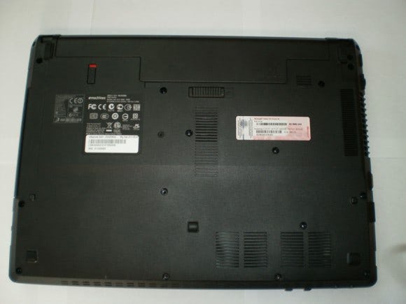 Задня панель ноутбука